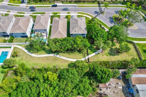 Villa ou maison à vendre à Jupiter, Floride: 3 chambres, 161.56 m2 № 1175358 - photo 1