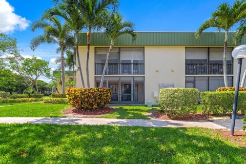 Condo in Delray Beach, Florida, 2 bedrooms  № 1216115 - photo 6