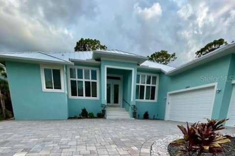 Casa en alquiler en Nokomis, Florida, 3 dormitorios, 222.97 m2 № 1350976 - foto 1