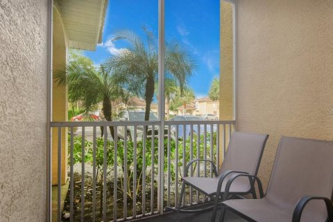 Condo in Orlando, Florida, 2 bedrooms  № 1383461 - photo 21