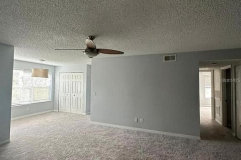 Condominio en venta en Orlando, Florida, 2 dormitorios, 91.79 m2 № 1010089 - foto 3