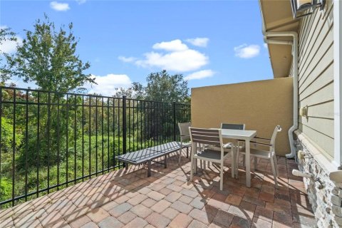 Townhouse in Kissimmee, Florida 4 bedrooms, 167.6 sq.m. № 1439243 - photo 5