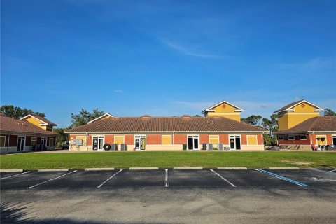 Immobilier commercial à vendre à North Port, Floride: 364.55 m2 № 551871 - photo 7