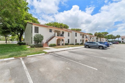 Copropriété à vendre à Boca Raton, Floride: 2 chambres, 86.86 m2 № 1216197 - photo 13