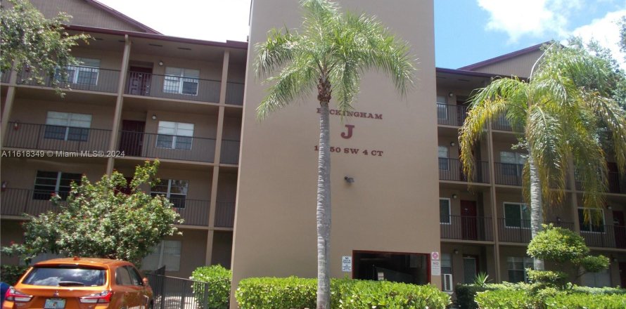 Condo in Pembroke Pines, Florida, 2 bedrooms  № 1239643