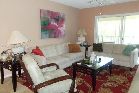 Condominio en venta en Pembroke Pines, Florida, 2 dormitorios, 125.51 m2 № 1239643 - foto 20