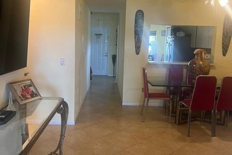 Condominio en venta en Lake Worth, Florida, 2 dormitorios, 126.35 m2 № 1080483 - foto 16