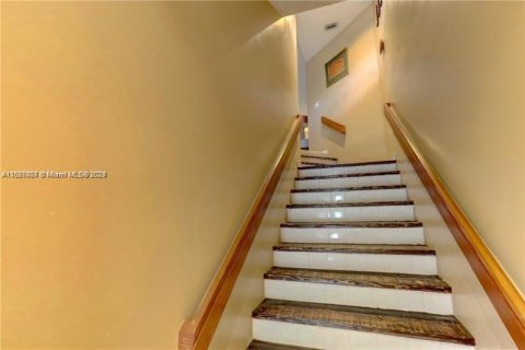 Condo in Plantation, Florida, 1 bedroom  № 1177973 - photo 4