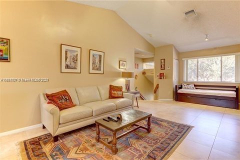 Condo in Plantation, Florida, 1 bedroom  № 1177973 - photo 7