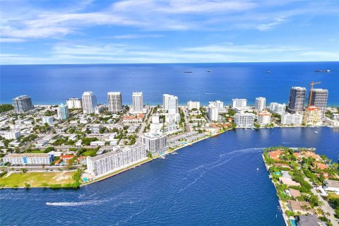 Condominio en venta en Fort Lauderdale, Florida, 2 dormitorios, 123.56 m2 № 1360611 - foto 19