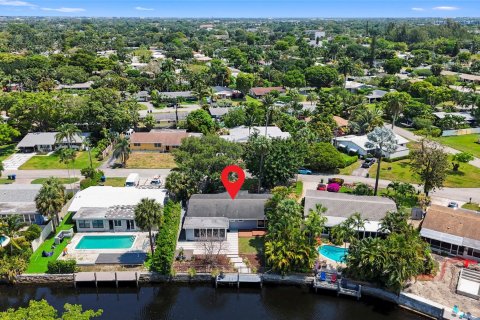 House in Wilton Manors, Florida 3 bedrooms, 152.55 sq.m. № 1182186 - photo 21