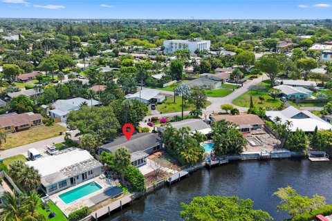 House in Wilton Manors, Florida 3 bedrooms, 152.55 sq.m. № 1182186 - photo 22