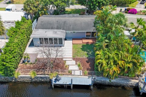 Villa ou maison à vendre à Wilton Manors, Floride: 3 chambres, 152.55 m2 № 1182186 - photo 15