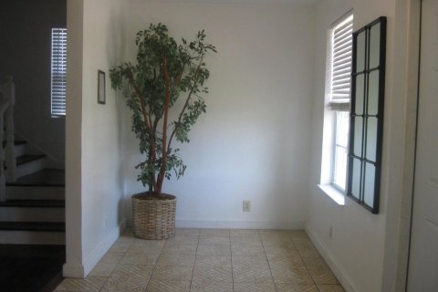 Propiedad comercial en venta en West Palm Beach, Florida № 1182143 - foto 6