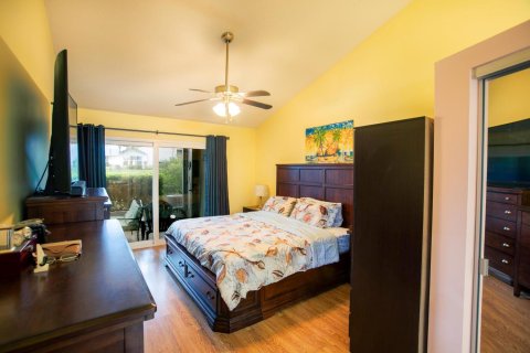Condo in Jensen Beach, Florida, 2 bedrooms  № 890285 - photo 25