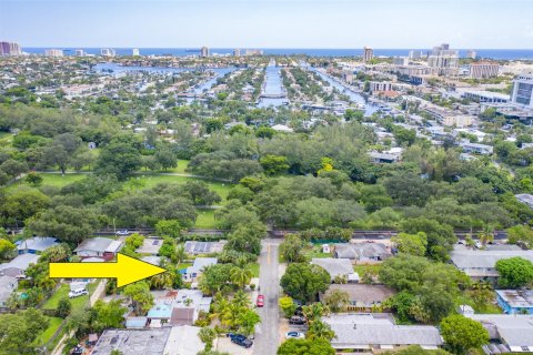 Villa ou maison à vendre à Fort Lauderdale, Floride: 2 chambres, 77.29 m2 № 1231419 - photo 1