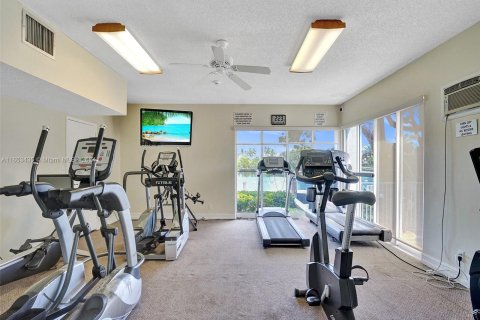 Condominio en venta en Fort Lauderdale, Florida, 1 dormitorio, 83.24 m2 № 1355295 - foto 8