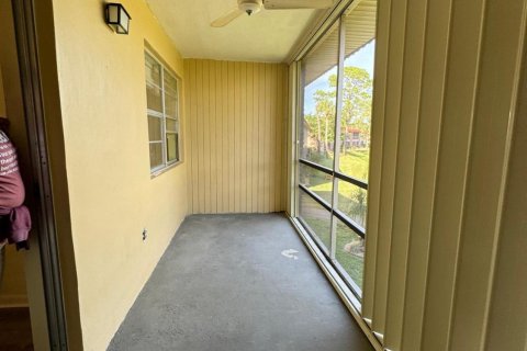 Купить кондоминиум в Стьюарт, Флорида 2 спальни, 76.09м2, № 888469 - фото 11