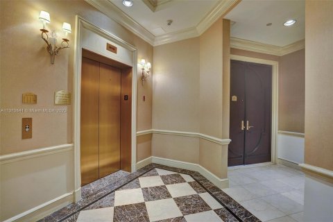 Condo in Aventura, Florida, 3 bedrooms  № 495560 - photo 5