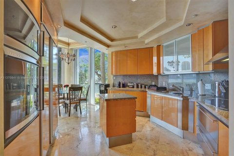 Condo in Aventura, Florida, 3 bedrooms  № 495560 - photo 4