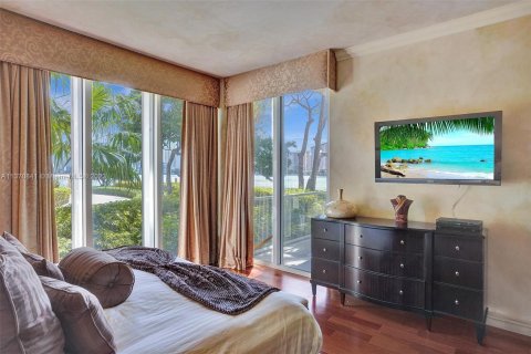 Condo in Aventura, Florida, 3 bedrooms  № 495560 - photo 3