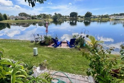 Adosado en venta en Coconut Creek, Florida, 2 dormitorios, 113.71 m2 № 1237749 - foto 15