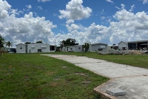 Terreno en venta en Englewood, Florida № 1248792 - foto 1