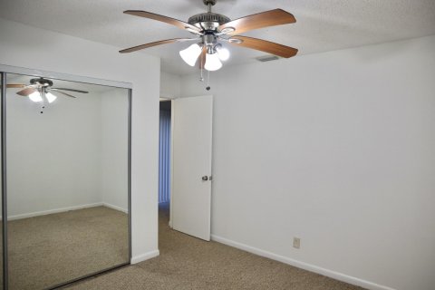 Condo in Boynton Beach, Florida, 2 bedrooms  № 1172511 - photo 13