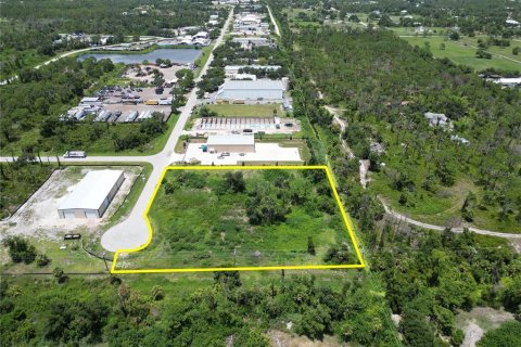 Terreno en venta en Englewood, Florida № 1312916 - foto 7