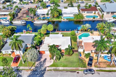 Villa ou maison à vendre à Fort Lauderdale, Floride: 4 chambres, 247.31 m2 № 886031 - photo 14