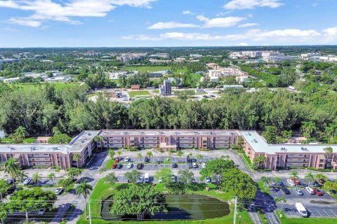 Copropriété à vendre à Davie, Floride: 2 chambres, 98.48 m2 № 1325288 - photo 12