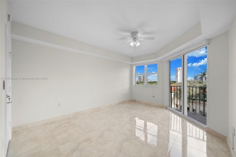 Copropriété à vendre à Aventura, Floride: 3 chambres, 139.35 m2 № 1347936 - photo 4