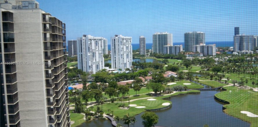 Condo in Aventura, Florida, 2 bedrooms  № 1215703