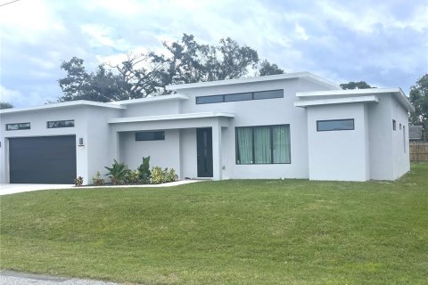 Casa en venta en North Port, Florida, 3 dormitorios, 162.76 m2 № 1259558 - foto 1