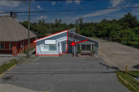 Propiedad comercial en venta en Hudson, Florida, 267.56 m2 № 1339084 - foto 2