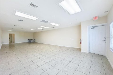 Propiedad comercial en venta en Hudson, Florida, 267.56 m2 № 1339084 - foto 11