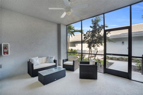 Copropriété à vendre à Punta Gorda, Floride: 2 chambres, 132.11 m2 № 1314836 - photo 6