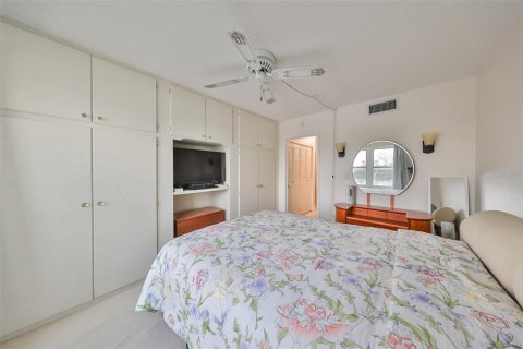 Copropriété à vendre à Saint Petersburg, Floride: 2 chambres, 109.16 m2 № 1361069 - photo 22