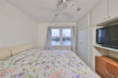 Copropriété à vendre à Saint Petersburg, Floride: 2 chambres, 109.16 m2 № 1361069 - photo 20