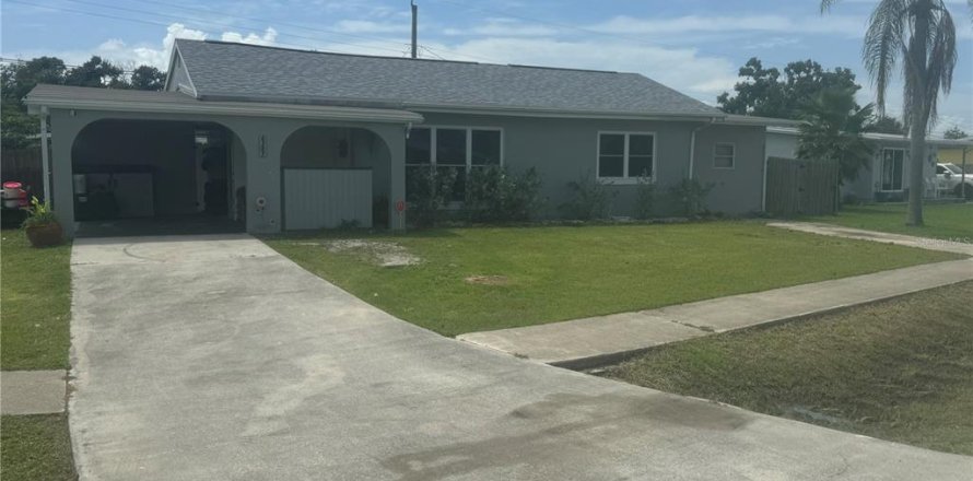 House in North Port, Florida 2 bedrooms, 98.85 sq.m. № 1338428