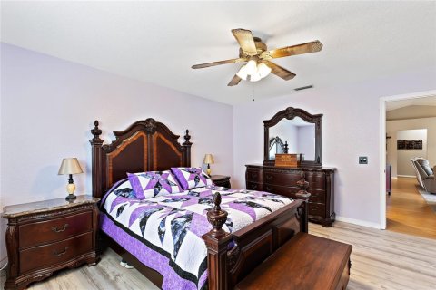 Casa en venta en North Port, Florida, 4 dormitorios, 145.11 m2 № 1338397 - foto 19