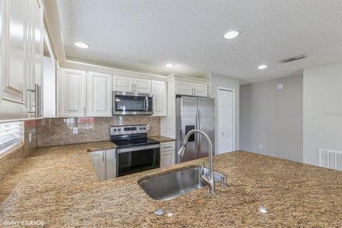 Casa en venta en Kissimmee, Florida, 3 dormitorios, 104.61 m2 № 1289740 - foto 10