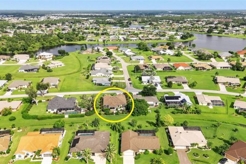 Casa en venta en Punta Gorda, Florida, 4 dormitorios, 217.86 m2 № 1314473 - foto 2