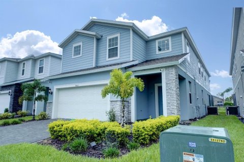 Casa en venta en Davenport, Florida, 6 dormitorios, 305.28 m2 № 1314438 - foto 2