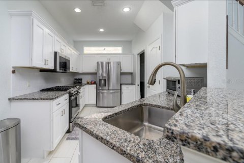 Casa en venta en Tampa, Florida, 4 dormitorios, 163.69 m2 № 1314476 - foto 7