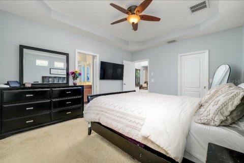 Casa en venta en Tampa, Florida, 4 dormitorios, 163.69 m2 № 1314476 - foto 14