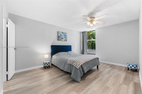 Condo in Sunny Isles Beach, Florida, 1 bedroom  № 1380517 - photo 9