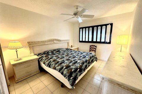 Condominio en venta en Miami, Florida, 2 dormitorios, 122.17 m2 № 1380516 - foto 19