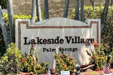 Condominio en venta en Palm Springs, Florida, 1 dormitorio, 73.39 m2 № 578529 - foto 1