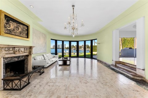 Casa en venta en Miami Beach, Florida, 4 dormitorios, 348.94 m2 № 809298 - foto 16